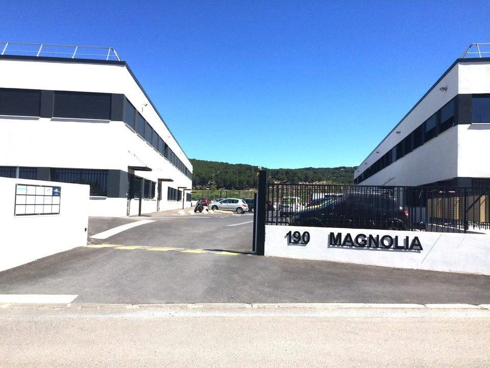 Location bureau à partager à Éguilles