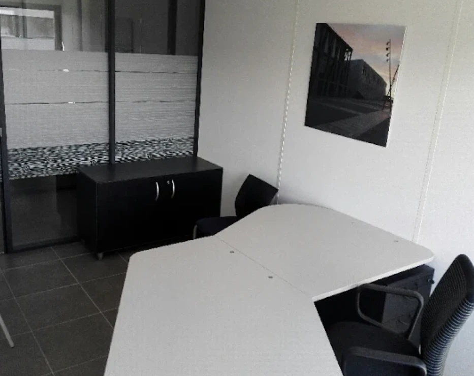 Location bureau à partager à Éguilles