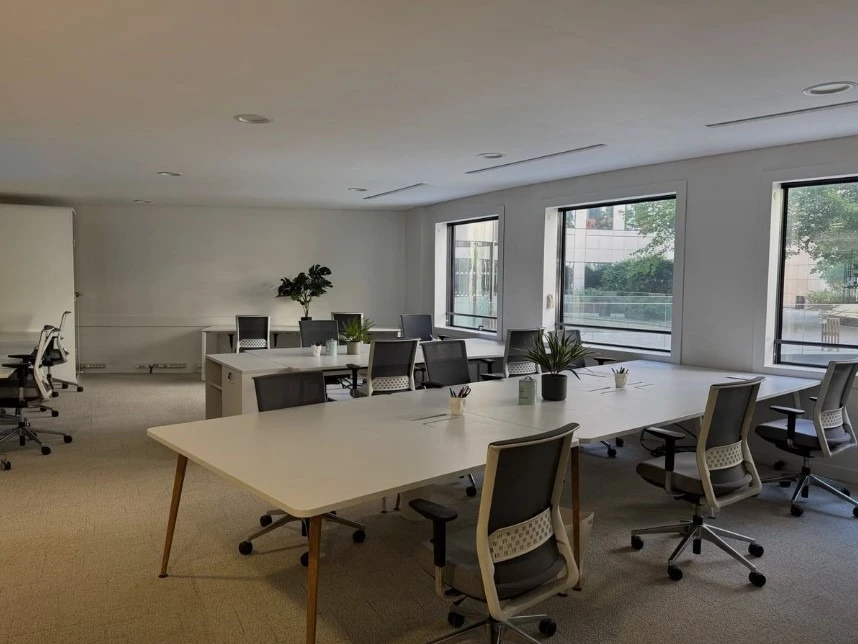 Location bureau à partager à Levallois-Perret