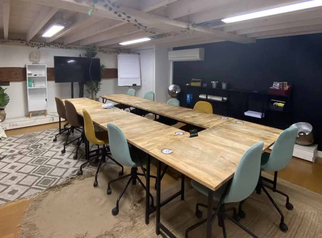 nantes-Urbidesk-D5S5Sh.webp