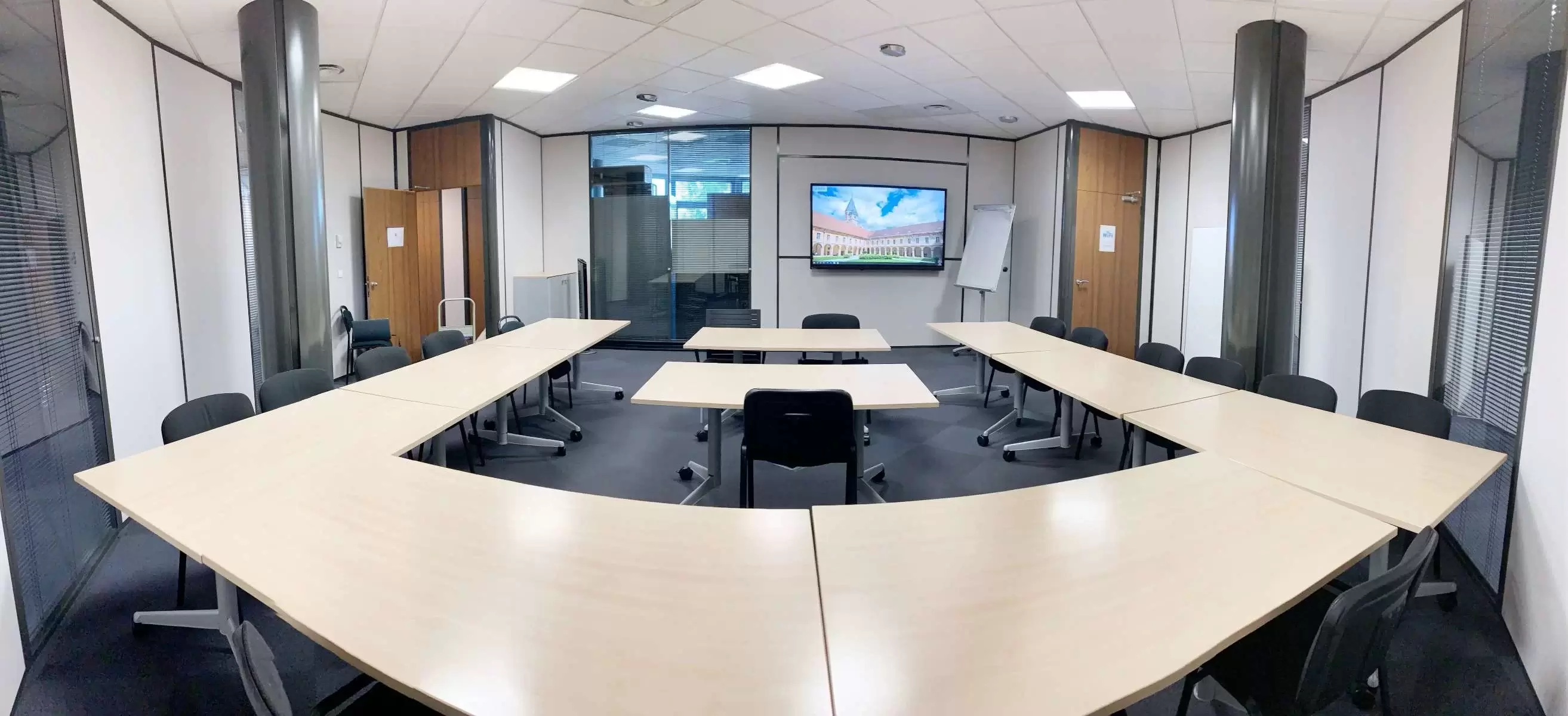 bureau-coworking-oullins-Urbidesk-IbWhgZ.webp