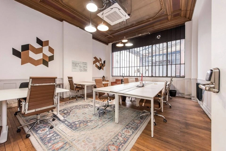 Location bureau à partager à Paris 10