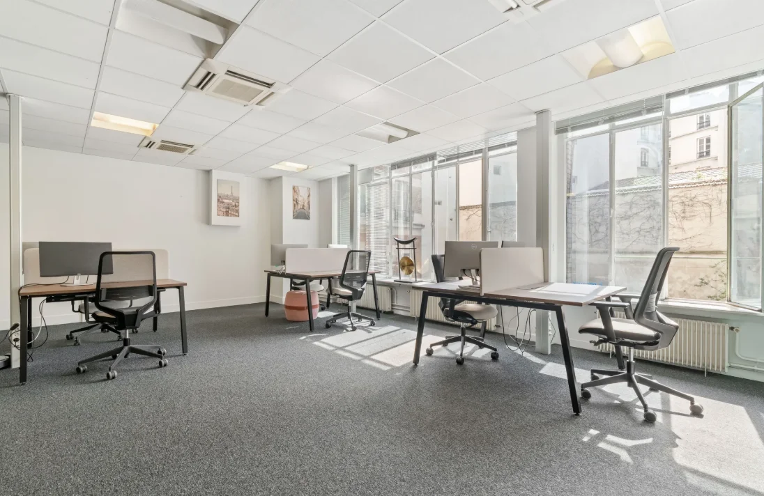 Location bureau à partager à Paris 10e Arrondissement