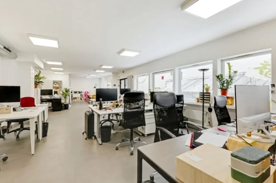 Location bureau à partager à Paris 12e Arrondissement