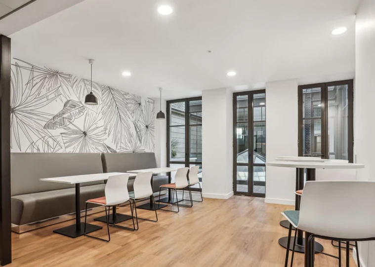 Location bureau à partager à Paris 17e Arrondissement