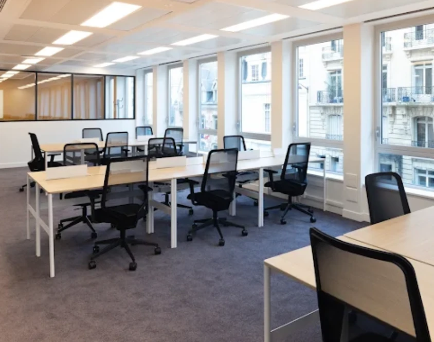 Location bureau à partager à Paris 17e Arrondissement