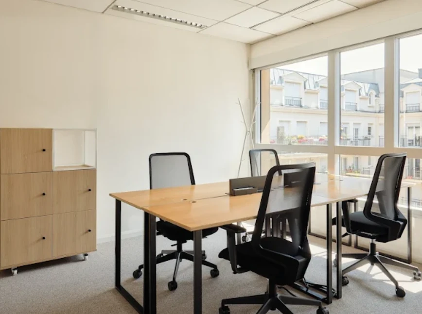 Location bureau à partager à Paris 18e Arrondissement