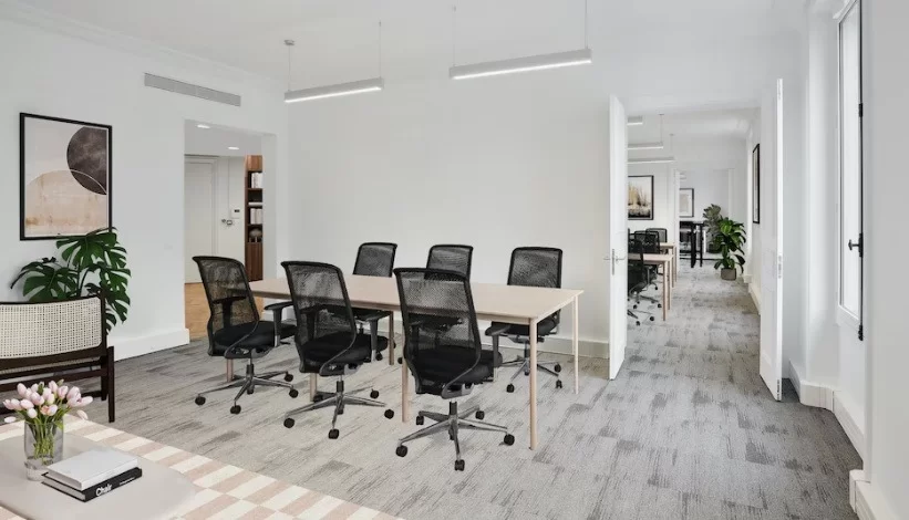 Location Plateau à Paris 2e Arrondissement