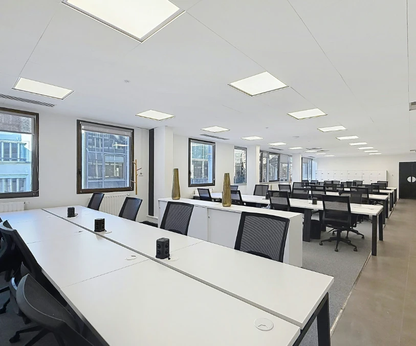 Location bureau à partager à Paris 9e Arrondissement