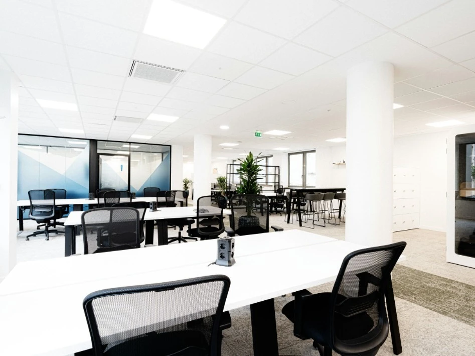 Location Plateau à Paris 9e Arrondissement