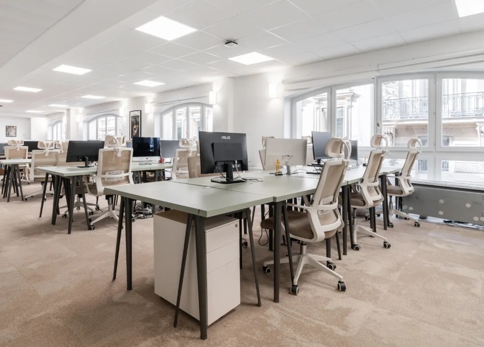 Location Plateau à Paris 9e Arrondissement