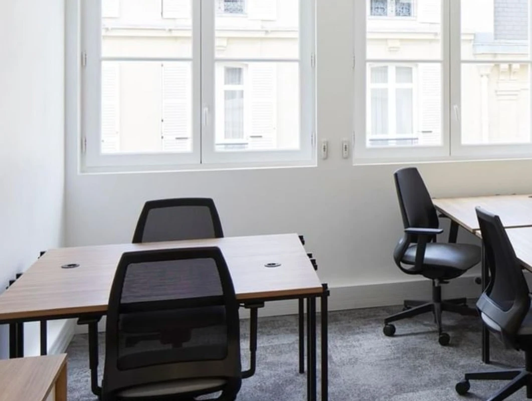 Location bureau à partager à Paris 9e Arrondissement