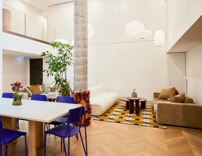 Location Plateau à Paris 9e Arrondissement