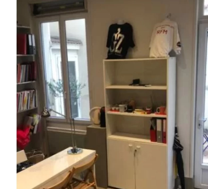 paris-Urbidesk-p4Jo5S.webp