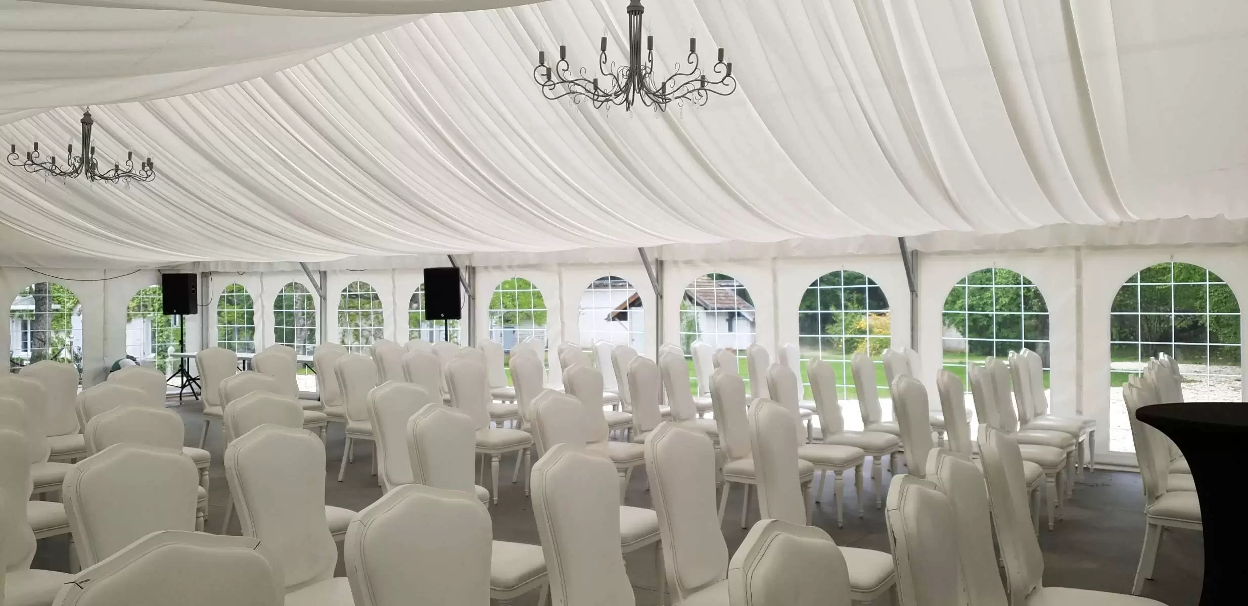 Location salle de réunion à Saint-Étienne-de-Saint-Geoirs