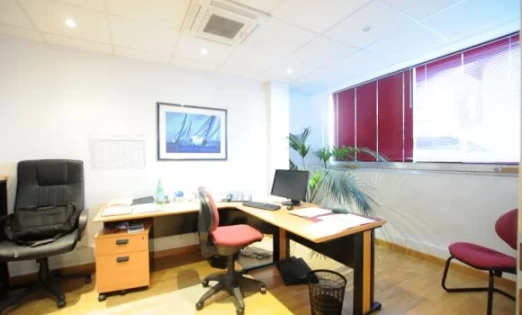 Bureau fermé  idéal pour votre activité professionnelle à Annemasse