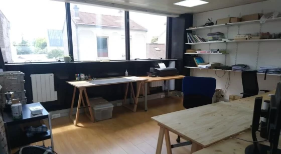 Bureau fermé  idéal pour votre activité professionnelle à Bagnolet
