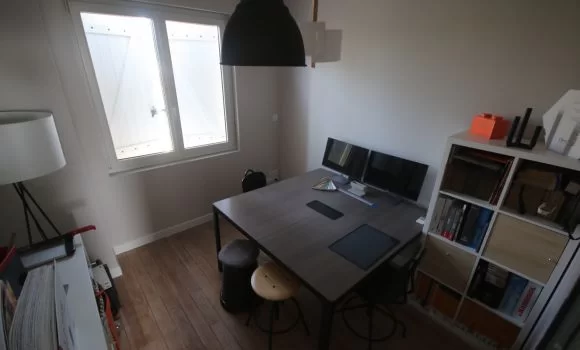 Bureau fermé  idéal pour votre activité professionnelle à Cenon