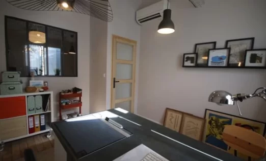 Bureau fermé  idéal pour votre activité professionnelle à Cenon