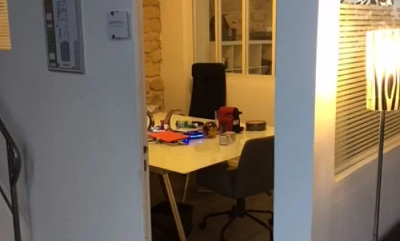 Bureau fermé  idéal pour votre activité professionnelle à Clichy