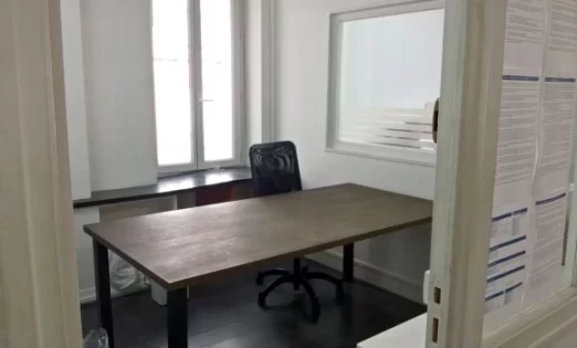 Bureau fermé  idéal pour votre activité professionnelle à Clichy