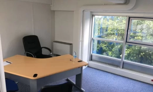 Bureau fermé  idéal pour votre activité professionnelle à Entzheim