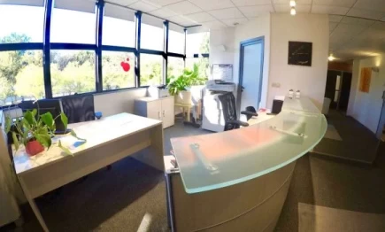 Bureau fermé  idéal pour votre activité professionnelle à Lattes