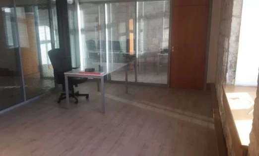 Bureau fermé  idéal pour votre activité professionnelle à Marseille