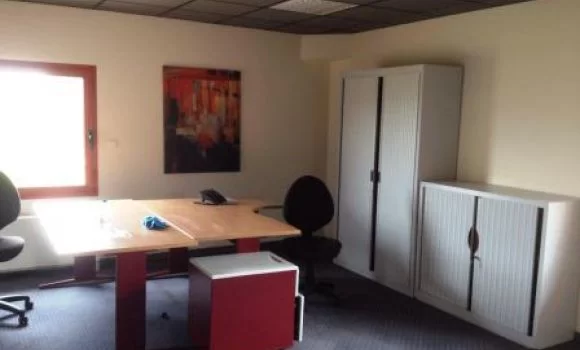 Bureau fermé  idéal pour votre activité professionnelle à Meyreuil