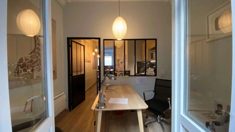 Bureau fermé  idéal pour votre activité professionnelle à Paris
