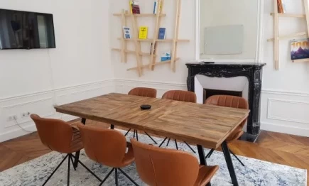 Bureau fermé  idéal pour votre activité professionnelle à Paris