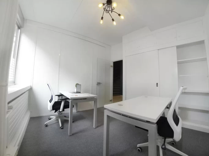 Bureau fermé  idéal pour votre activité professionnelle à Paris