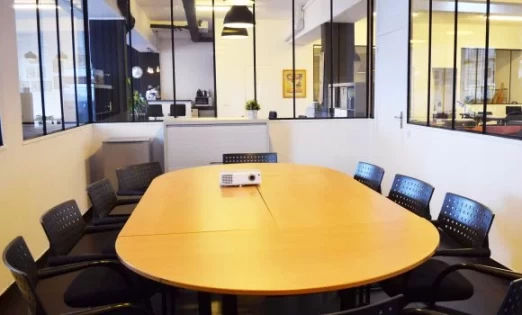 Bureau fermé  idéal pour votre activité professionnelle à Paris