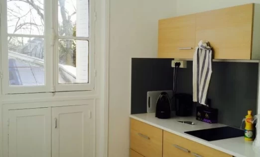 Bureau fermé  idéal pour votre activité professionnelle à Paris
