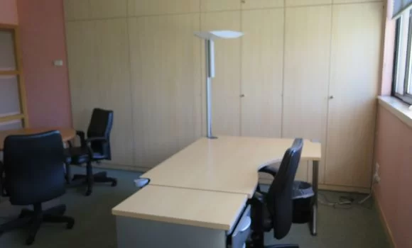 Bureau fermé  idéal pour votre activité professionnelle à Saint-Étienne
