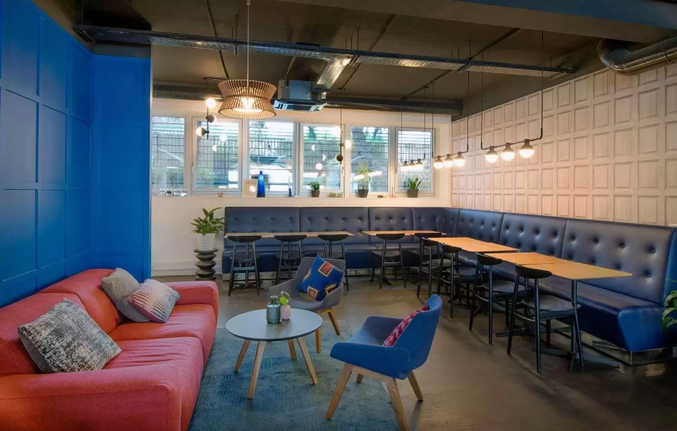 Bureau fermé  idéal pour votre activité professionnelle à Clichy