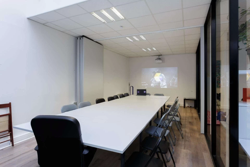 Salle de réunion  idéal pour votre activité professionnelle à Paris