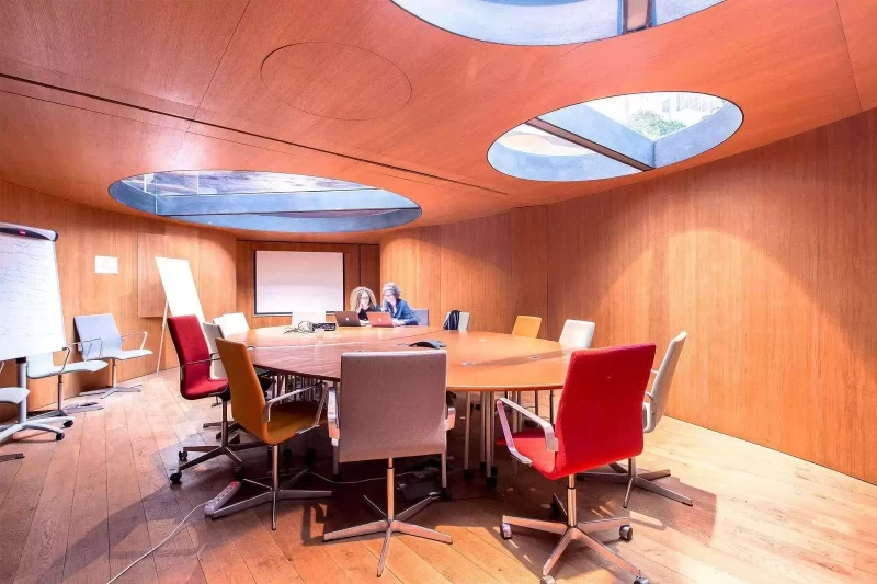Bureau fermé  idéal pour votre activité professionnelle à Paris