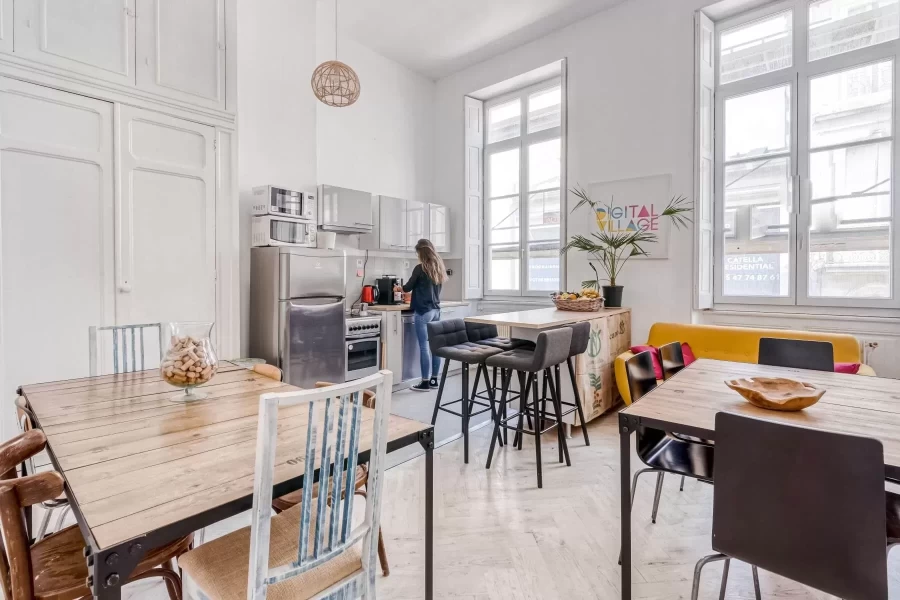 Bureau fermé  idéal pour votre activité professionnelle à Bordeaux