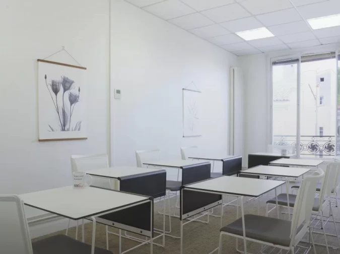 Bureau fermé  idéal pour votre activité professionnelle à Bordeaux