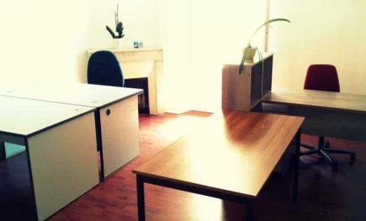 Bureau fermé  idéal pour votre activité professionnelle à Antibes