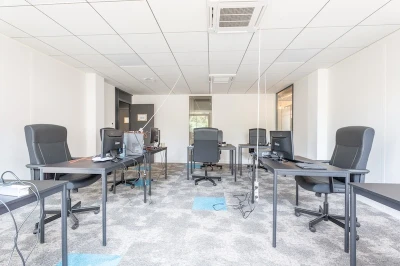 Bureau fermé  idéal pour votre activité professionnelle à Marseille 7e Arrondissement