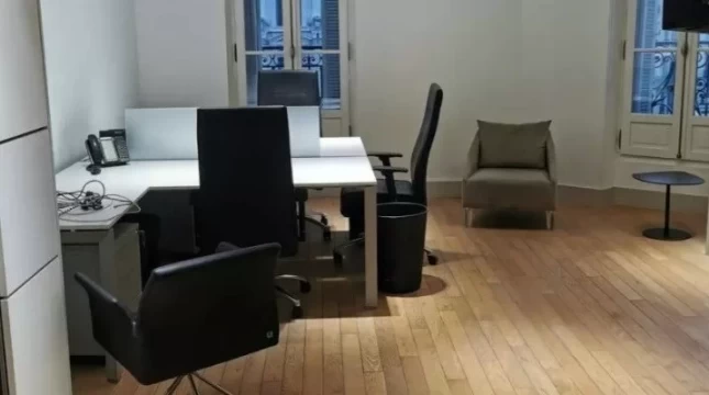 Bureau fermé  idéal pour votre activité professionnelle à Marseille