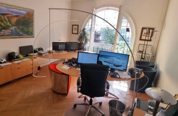 Bureau fermé  idéal pour votre activité professionnelle à Paris 16e Arrondissement