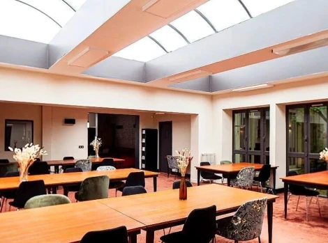 Plateau privé  idéal pour votre activité professionnelle à Paris 8e Arrondissement