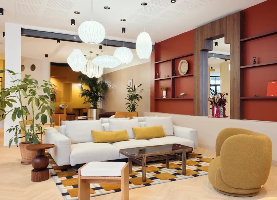 Bureau fermé  idéal pour votre activité professionnelle à Paris 8e Arrondissement