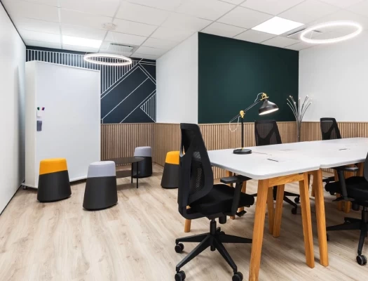 Plateau privé  idéal pour votre activité professionnelle à Saint-Herblain