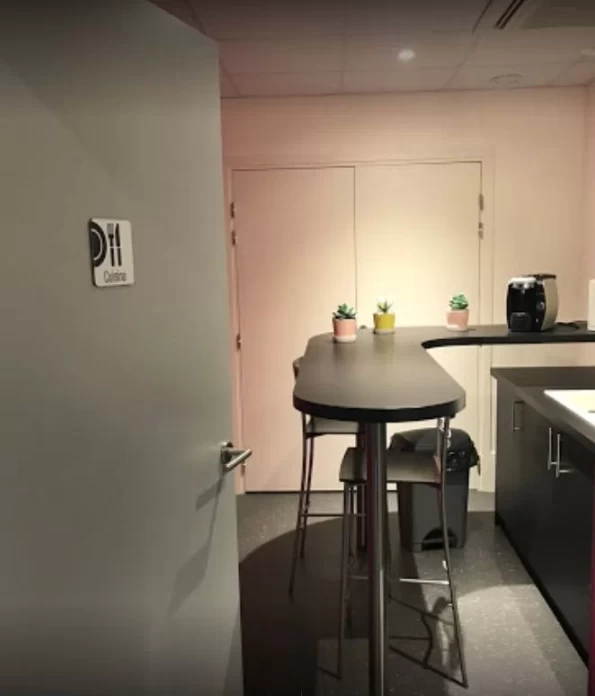 Salle de réunion  idéal pour votre activité professionnelle à Alixan