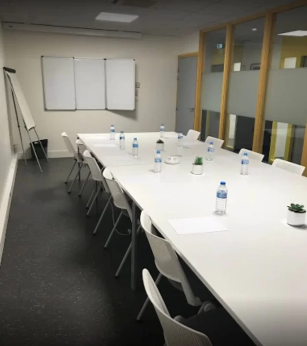 Salle de réunion  idéal pour votre activité professionnelle à Alixan