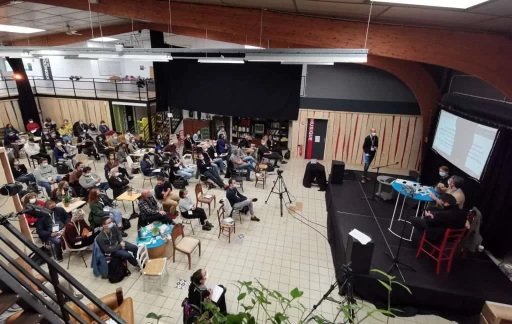 Salle de réunion  idéal pour votre activité professionnelle à Angers